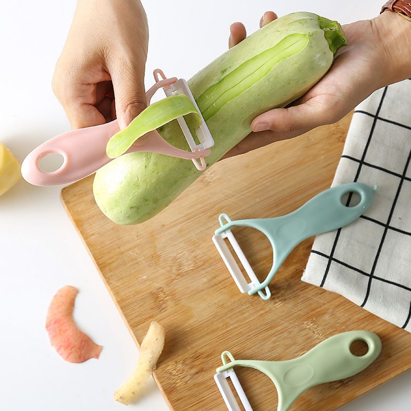 Potato Peeler Comfortable Smooth 3 Colors Potato Vegetable Scraper for Home view 2