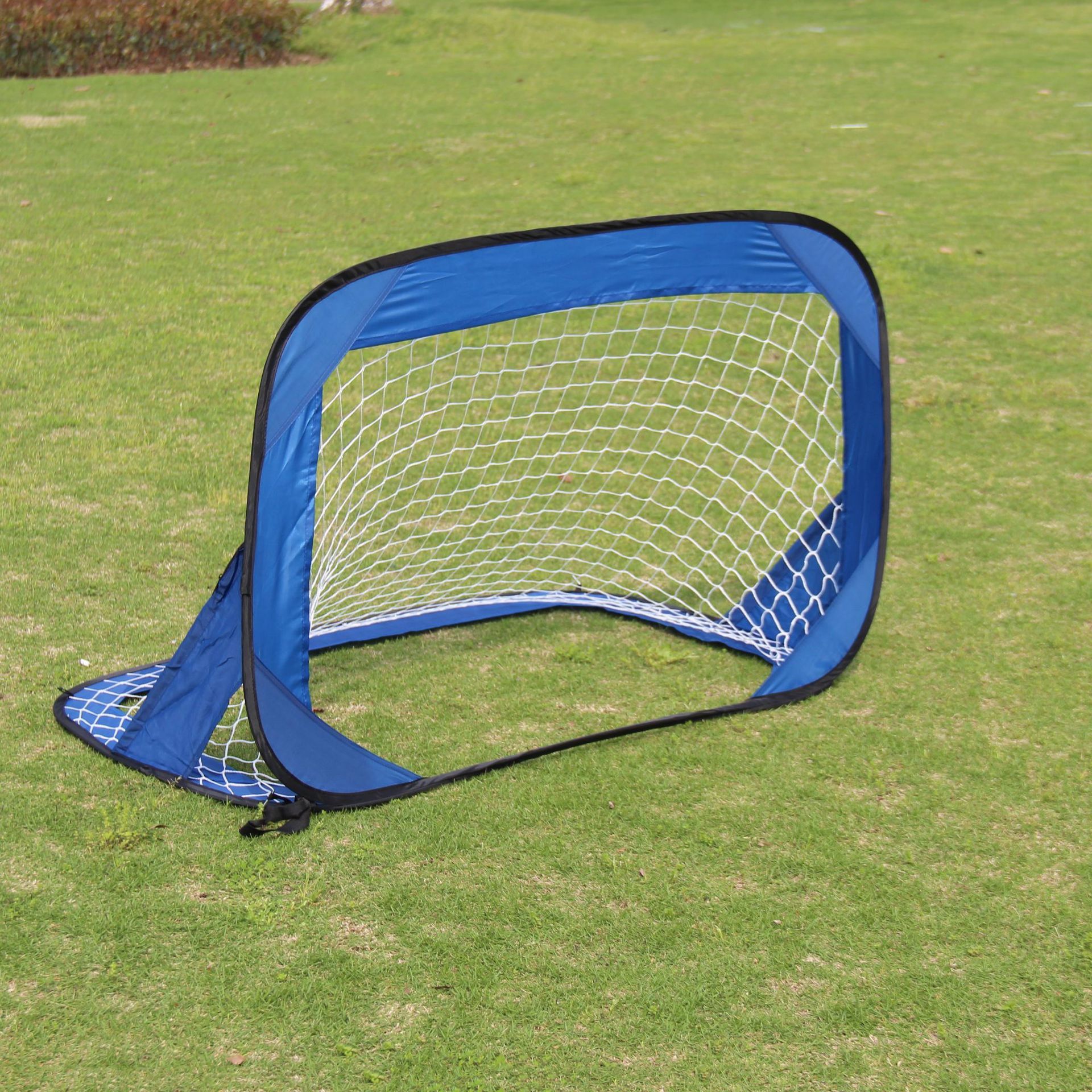 Soccer Goal Pop Up Kids Toddler Soccer Goals Nets for Backyard Beach Soccer view 3