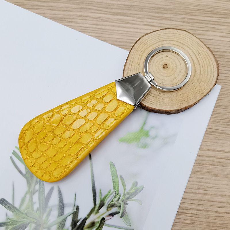 2 pcs Portable Shoes Horn Keychain Short Stainless Steel Shoehorn Travel Shoe view 2