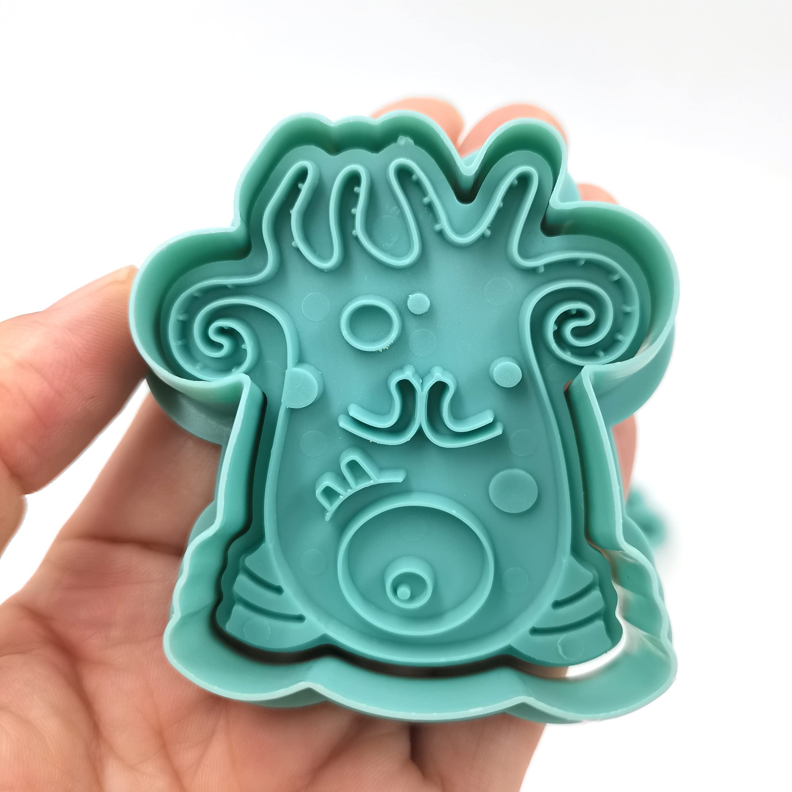 3D Cute Monster Cookie Cutters view 5