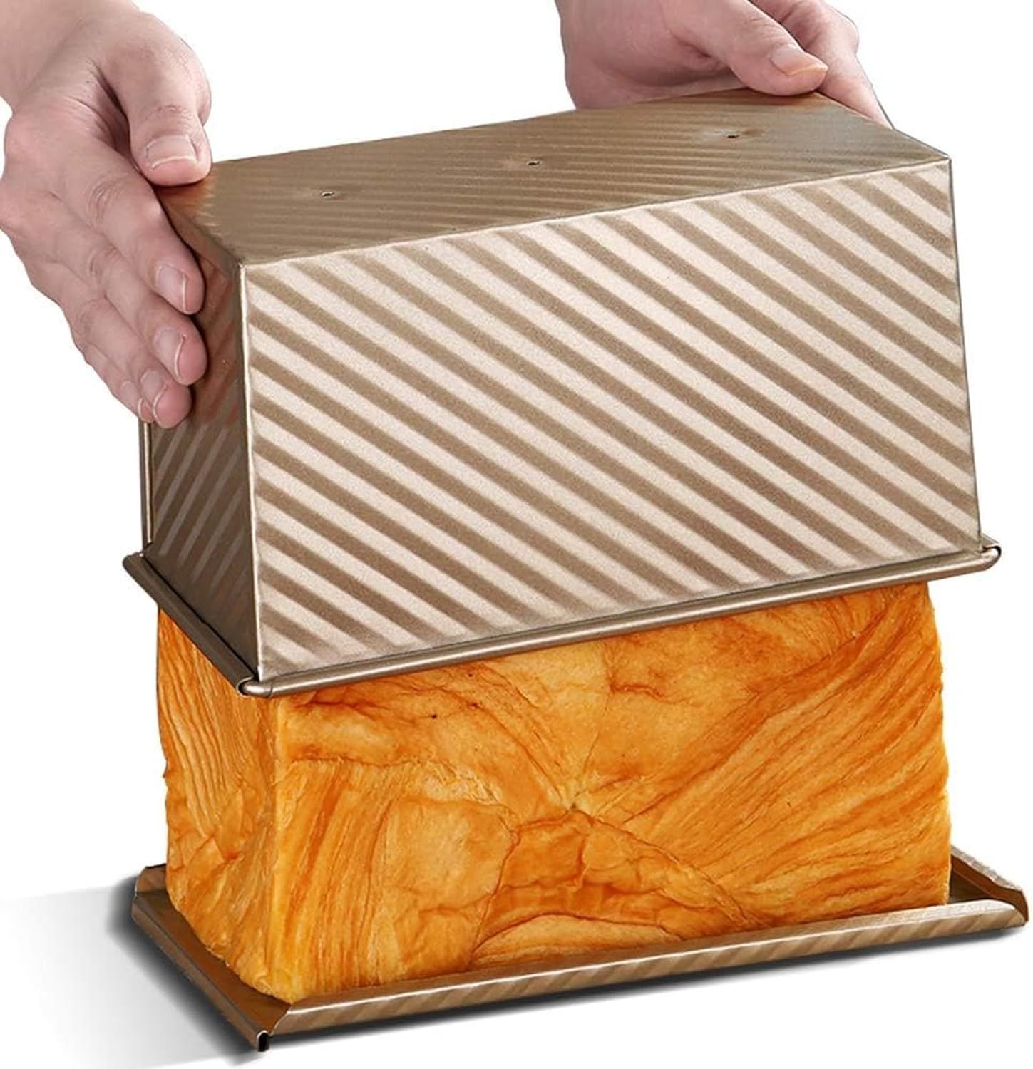 Non-Stick Bakeware Golden Corrugated Carbon Steel Bread Toast Box Mold with view 3