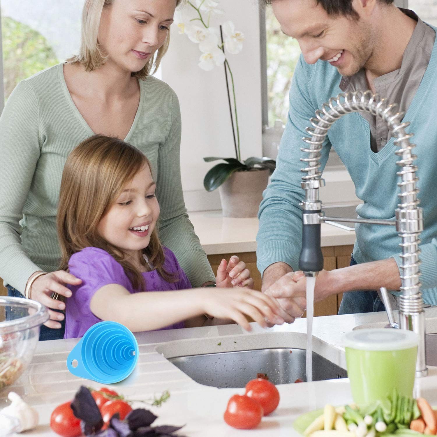 Funnels for Kitchen Use, Food Grade Silicone Collapsible Kitchen Funnel For view 5