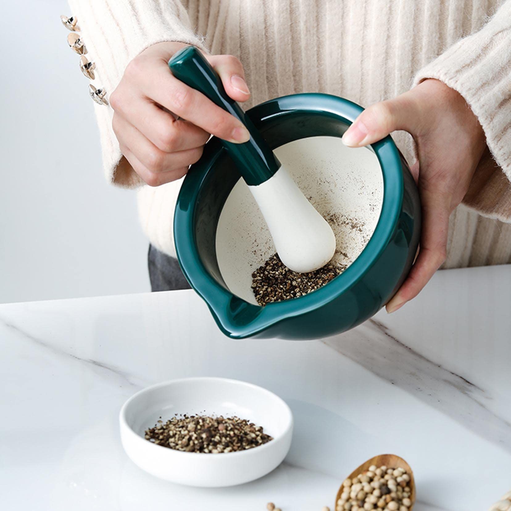 Porcelain Mortar and Pestle Spice Garlic Herb Grinder view 5