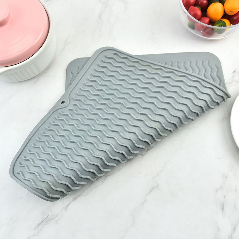 Kitchen insulated placemat Rubber drain mat Wave trough drain mat waterproof view 3