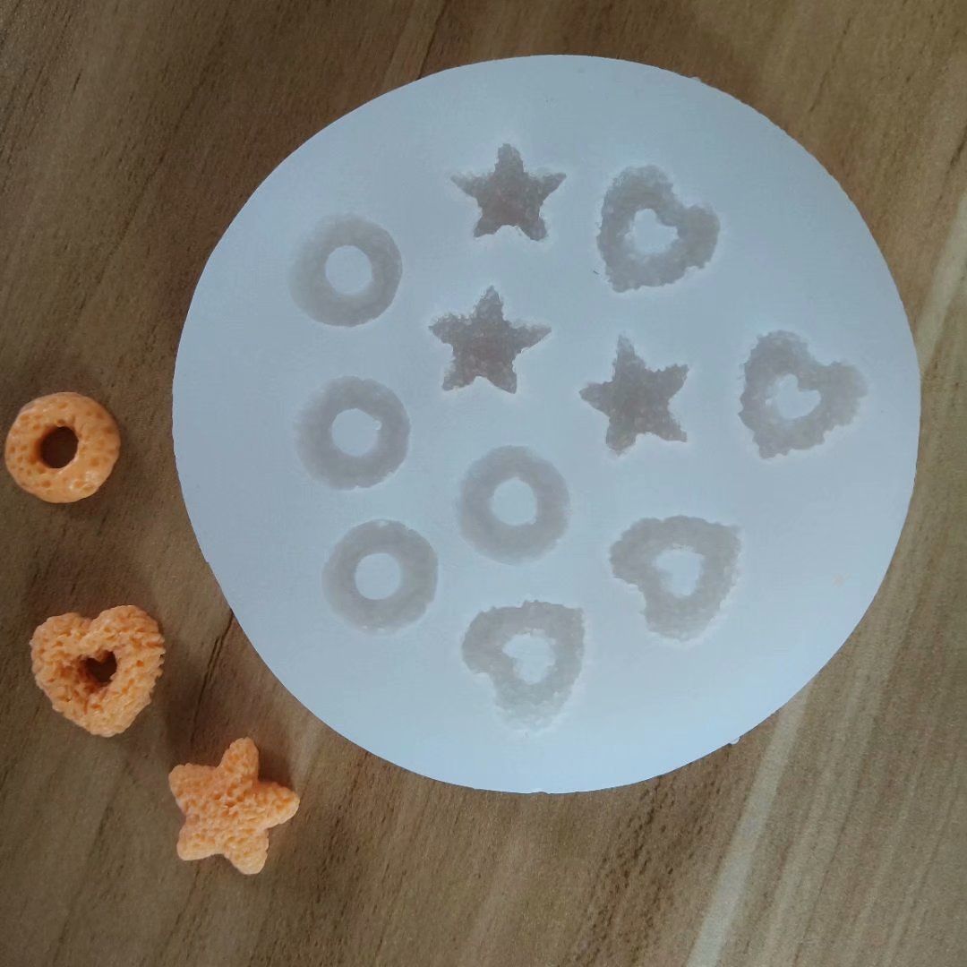 Silicone Mold, Non-Stick food Grade, Ice tray, Reusable Silicone Mold, Used view 3
