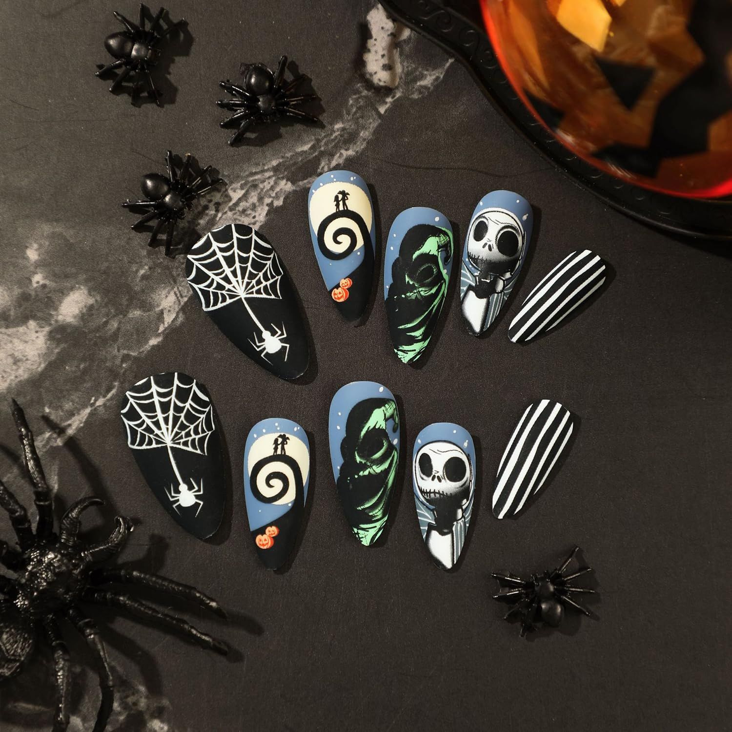 24pcsSpooky Nightmare Fake Nails for Halloween Parties & Themed Events (Black) view 2