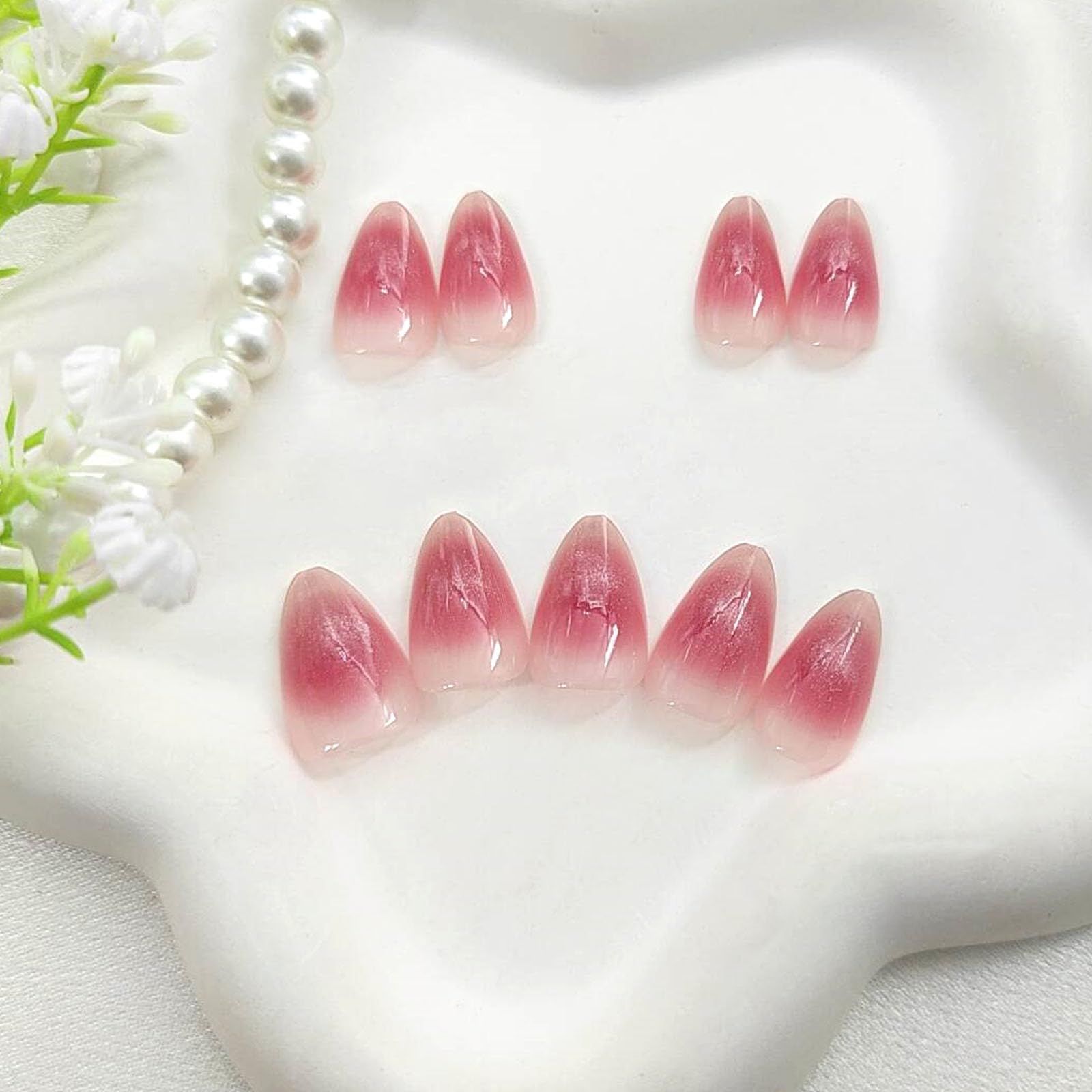 24pcsPress-on Nails for Daily Wear view 2