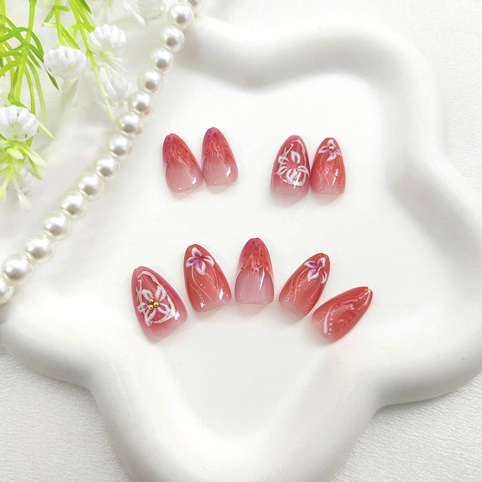 24pcsGorgeous Press-On Nails for Everyday view 2