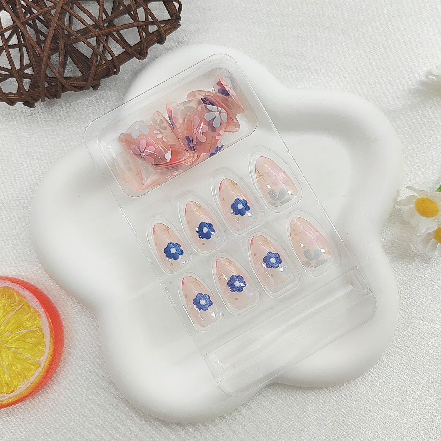 24pcsReusable Floral Press-On Nails for Everyday Style view 5