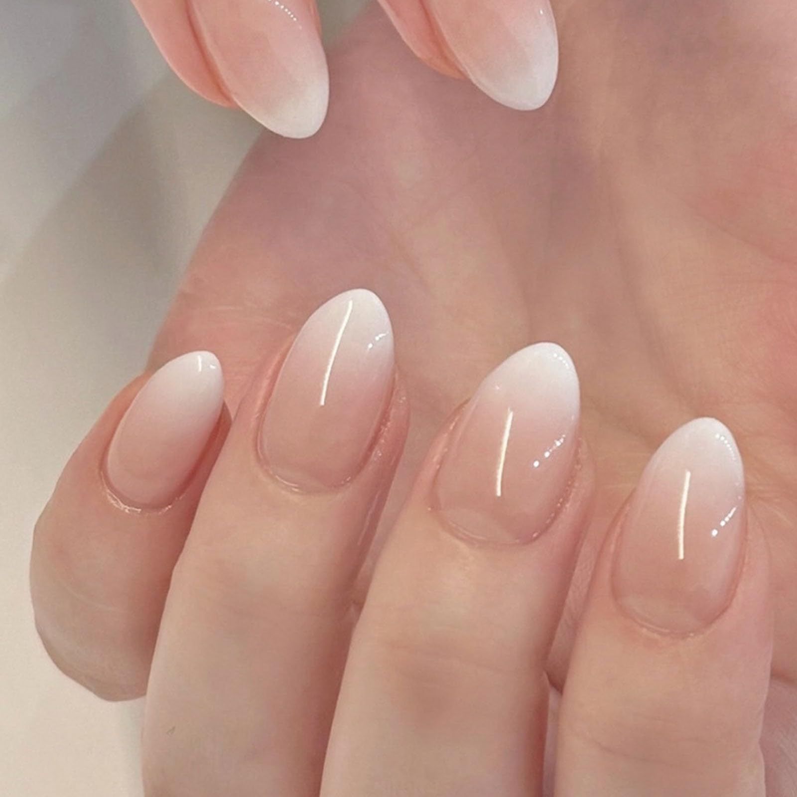 24pcsPress-on Nails for Salon-Worthy Manicures at Daily Events