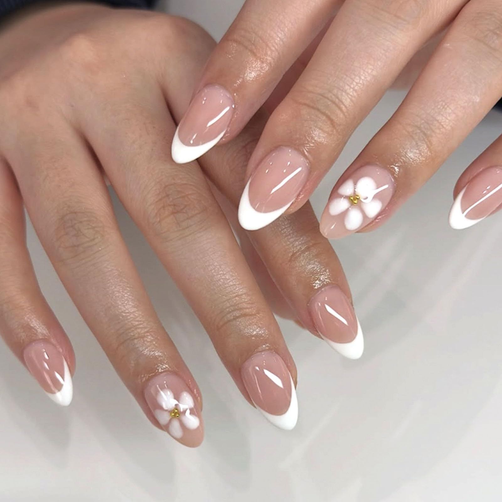 24pcsElegant Almond Fake Nails