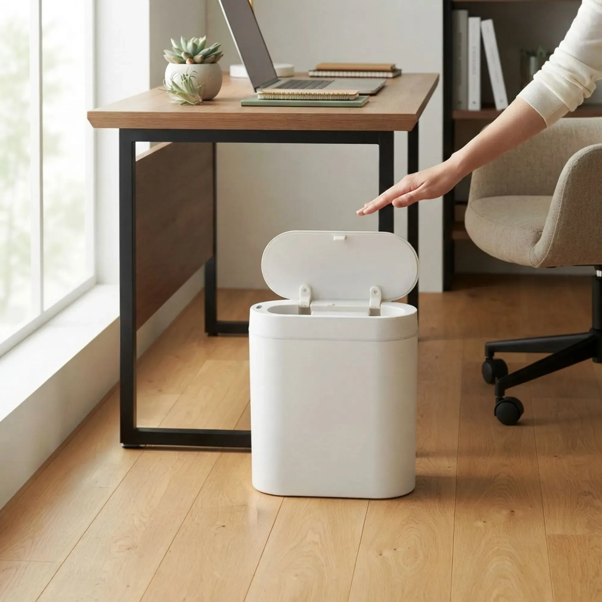 CARLA HOME 7L Automatic Trash Bin with Lid, Motion Sensor Garbage Can White view 2