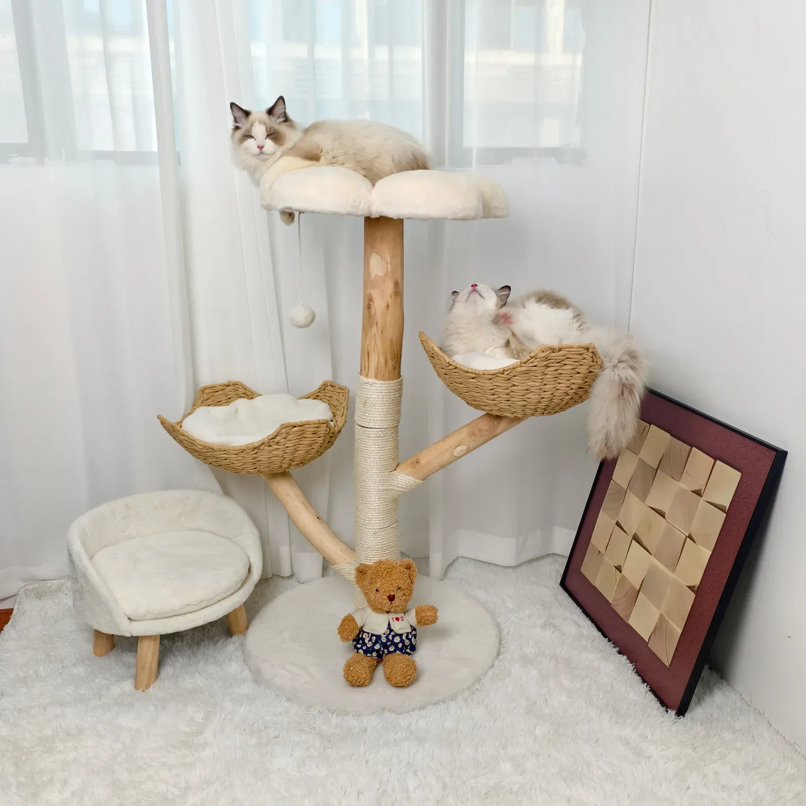 Real Wood Cat Tree Tower in Natural Wood for Indoor Cats Up to 10KG, 60x111cm view 3