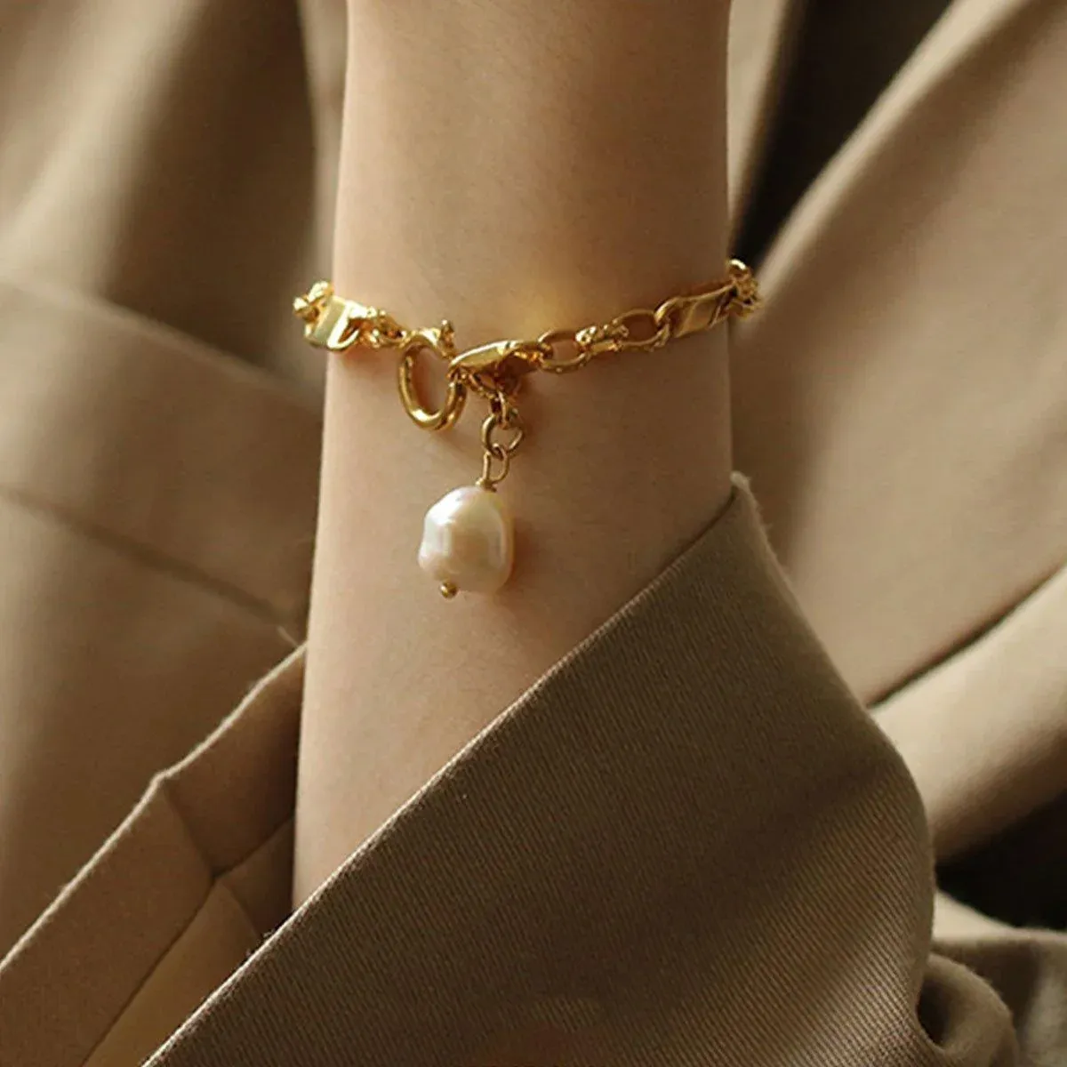 Simple Chunky Chain Bracelet Elegant Trendy Fashion Jewelry for Women Gifts view 4