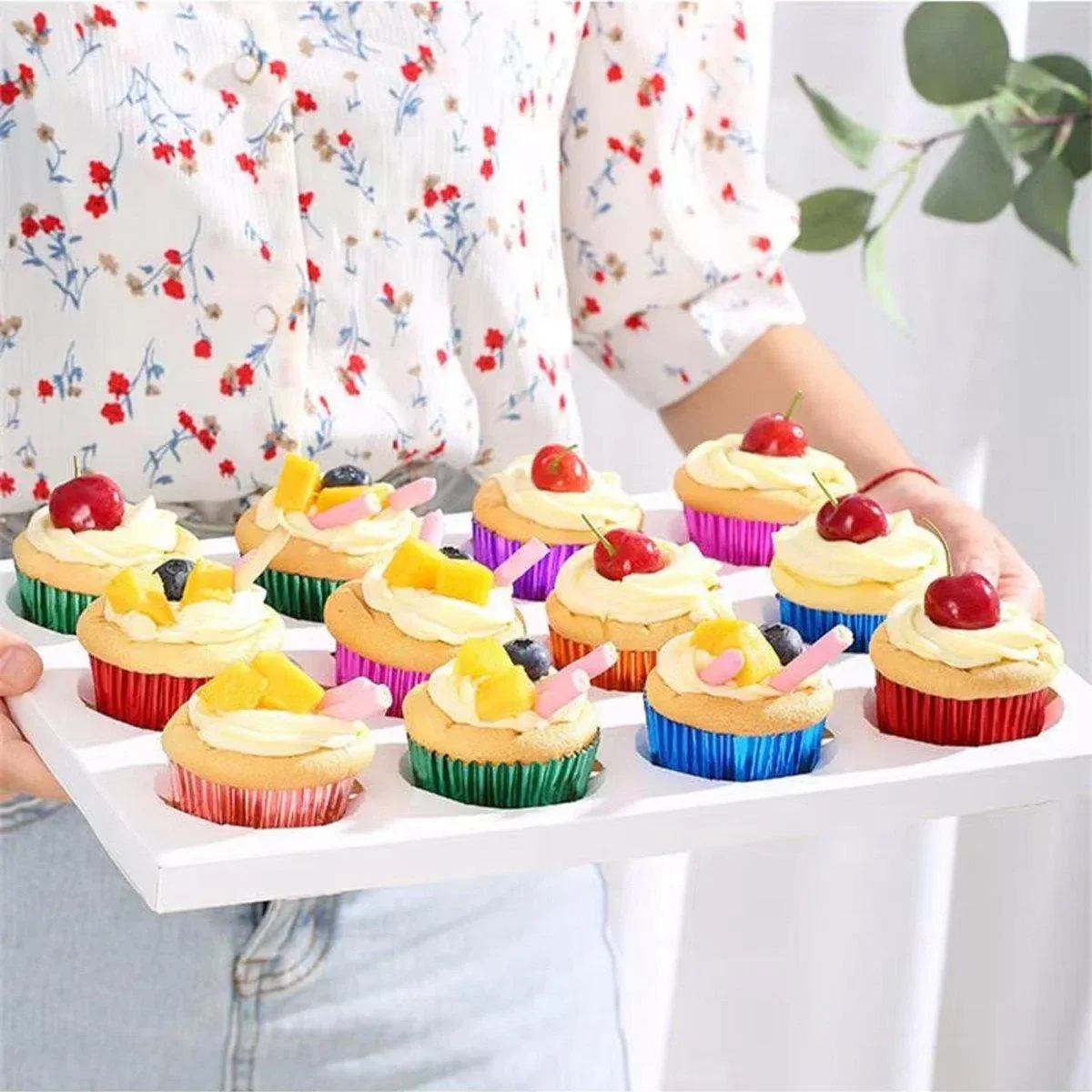 200 Pcs Colored Baking Paper Cupcake Trays Muffin Liners for Party Baking - Pink view 6