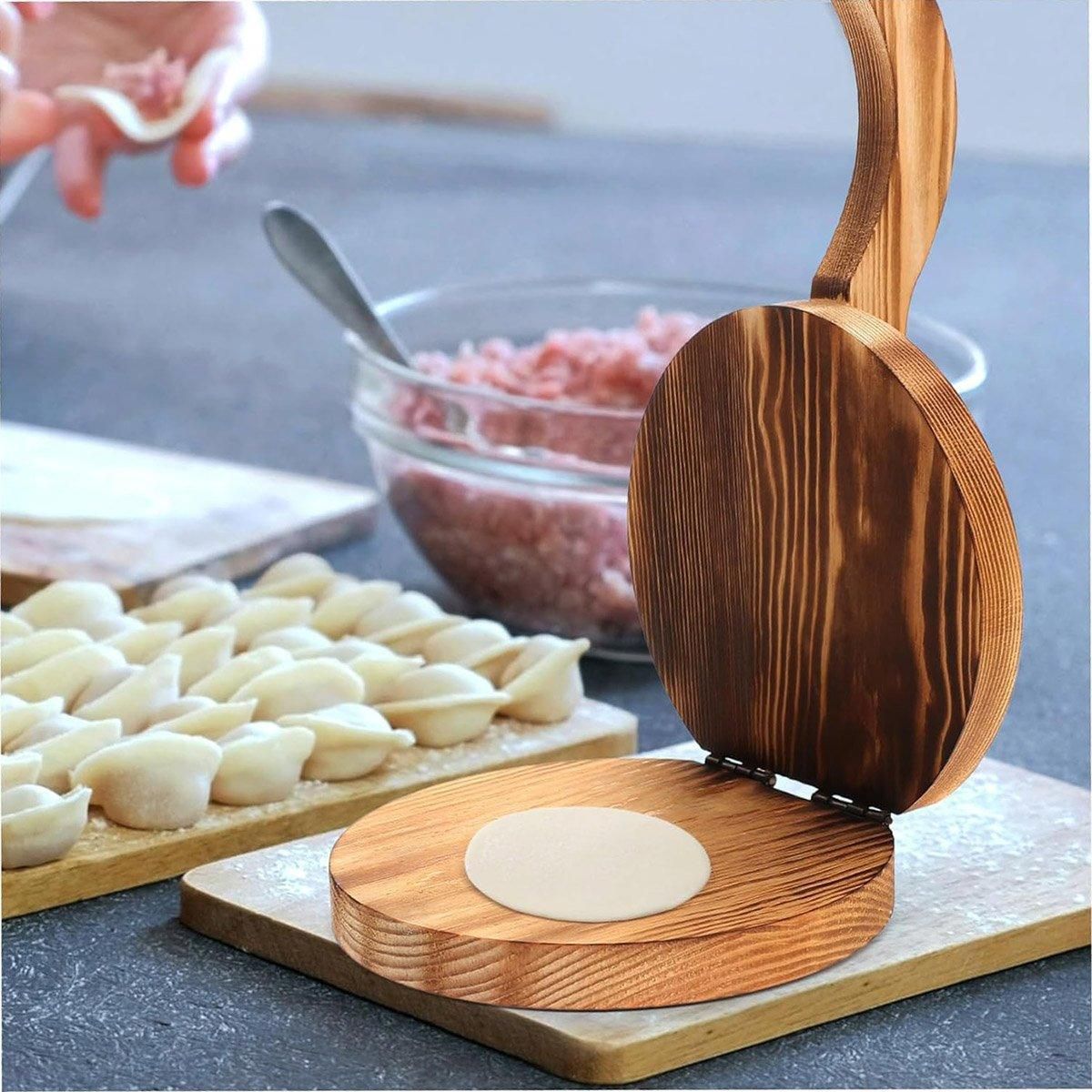 Wooden Dumpling Wrapper Maker Hand Press Dough Roller for Kitchen Cooking - 16.5CM view 7