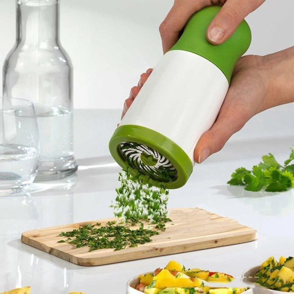 Parsley Shredder Vegetable Cutter Fruit Chopper Herb Grinder Spice Mill Grinding view 9