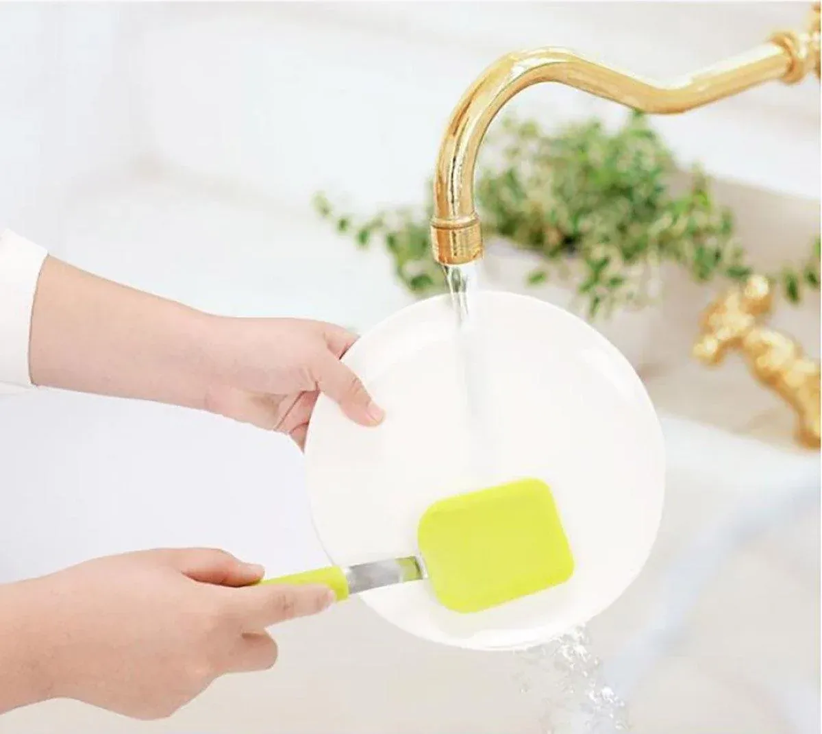 Kitchen Dishwashing Brush for Cleaning Dishes Pots Pans and Kitchen Supplies view 4