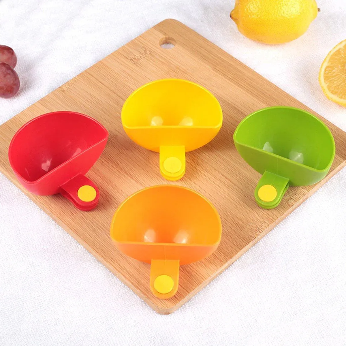 8PCS Plastic Salad Dressing Box Set Double Clip Bowl Snack Container with Spoon view 4
