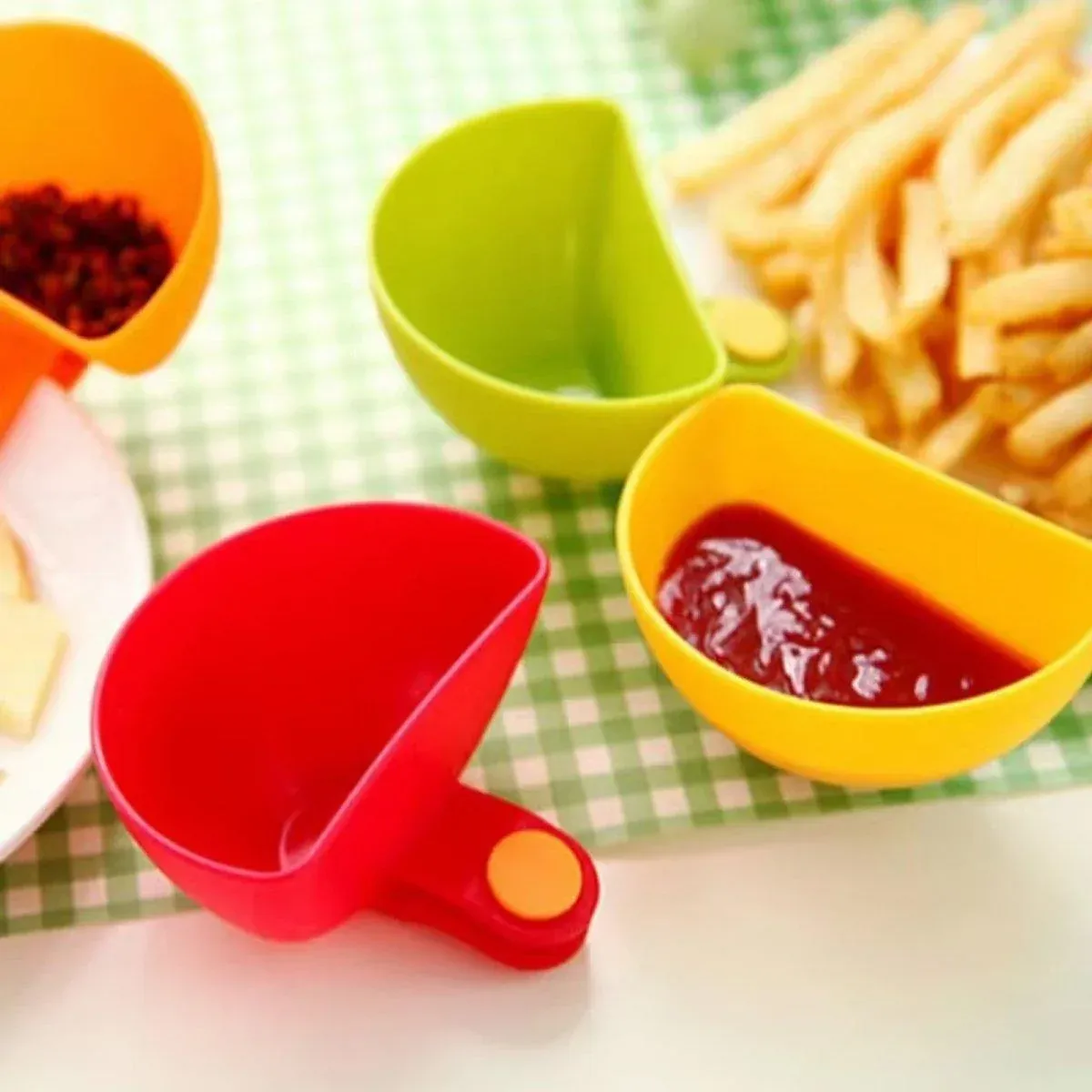 8PCS Plastic Salad Dressing Box Set Double Clip Bowl Snack Container with Spoon view 6