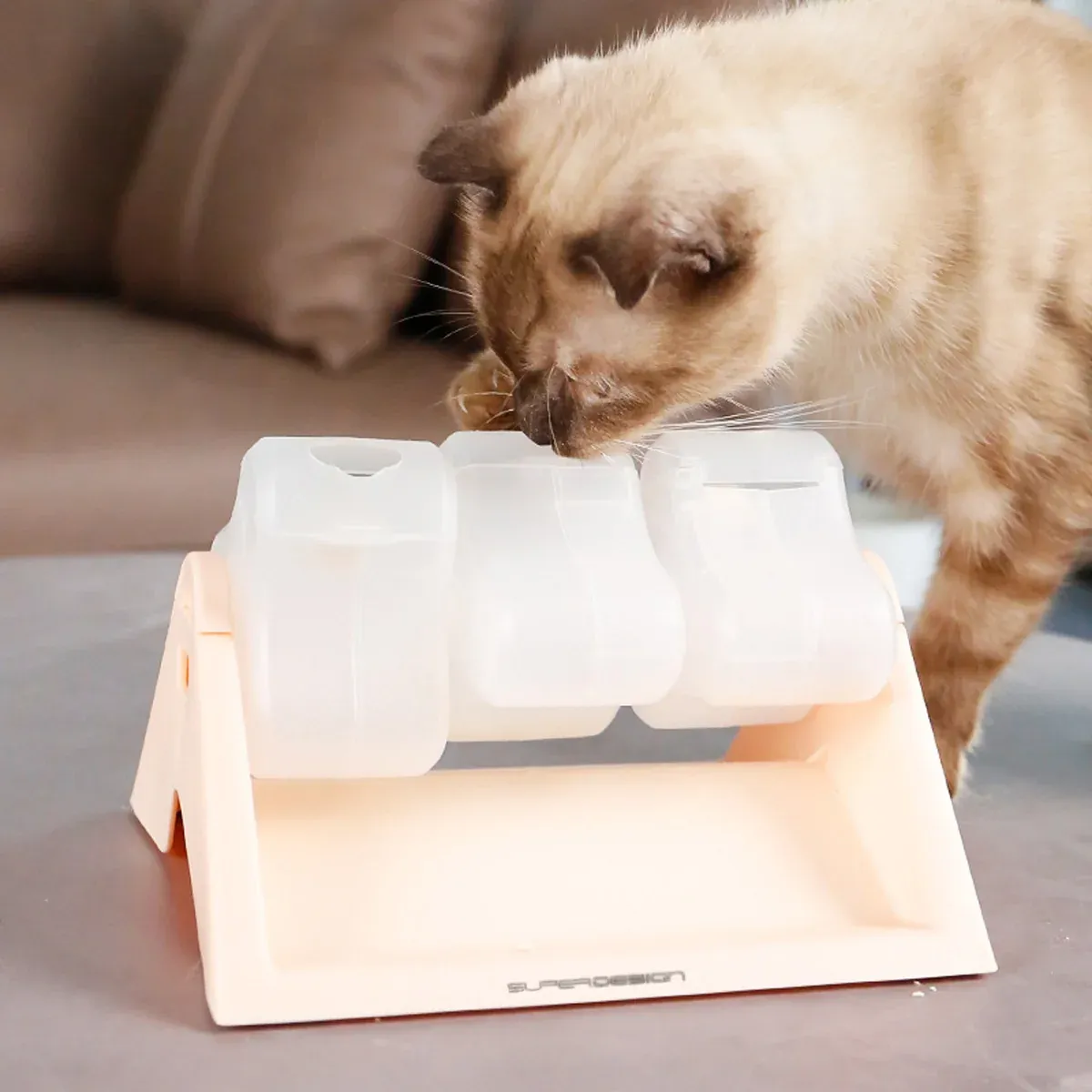 Cat Puzzle Feeder Toy Turntable Leaky Food Dispenser for Snacks Freeze Treats view 12