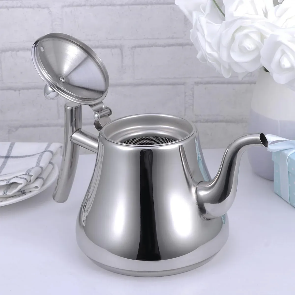 Thickened Stainless Steel Teapot Kettle With Strainer For Restaurant Hotel Use view 4
