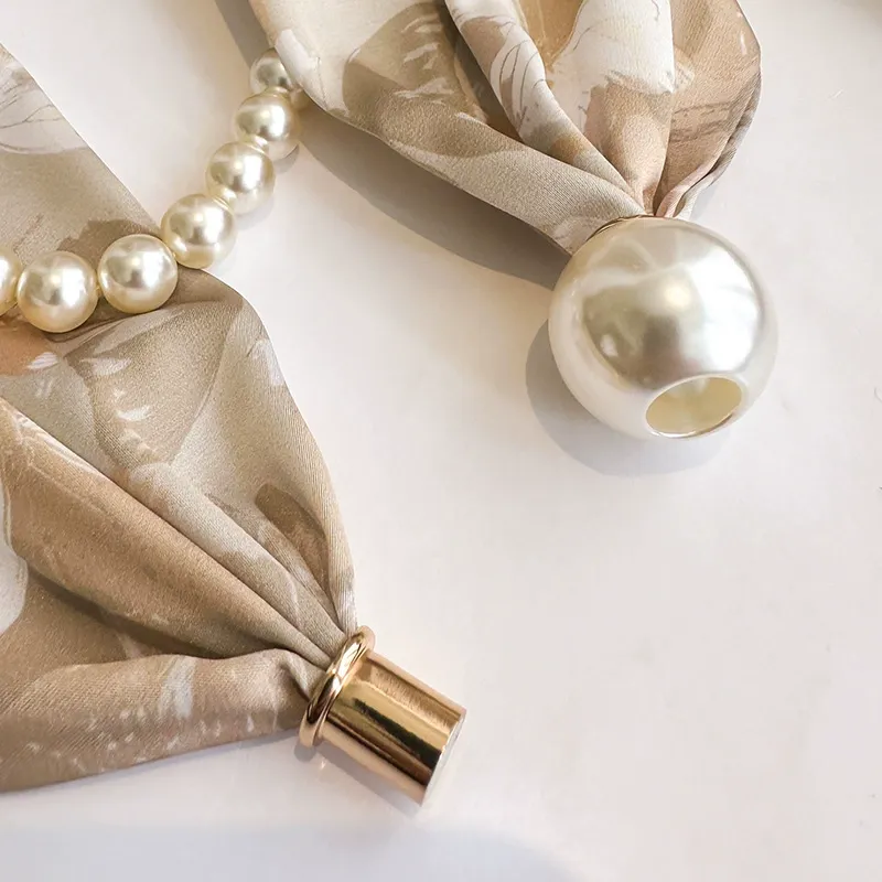 Light Green 2-in-1 Magnetic Pearl Scarf & Necklace Set - Floral Print view 5