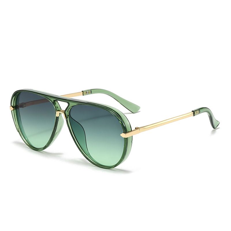 Green Retro Aviator Sunglasses with UV Protection – Oversized PC + Metal Frame