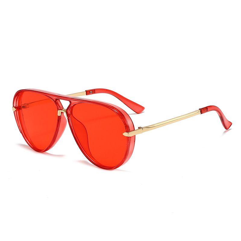 Red Retro Aviator Sunglasses with UV Protection – Oversized PC + Metal Frame
