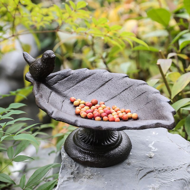 Vintage Cast Iron Leaf Bird Feeder – Garden & Patio Decor (24.5cm) view 2