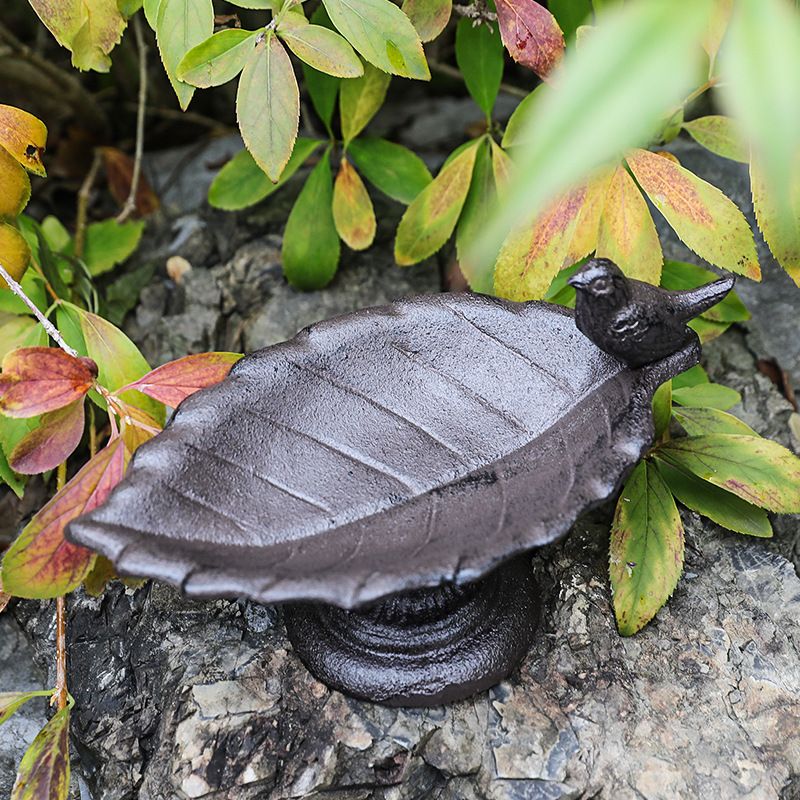 Vintage Cast Iron Leaf Bird Feeder – Garden & Patio Decor (24.5cm) view 3
