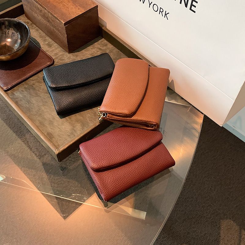 Brown Women's Compact Lychee Grain Wallet – PU Leather Foldable Card Holder view 3