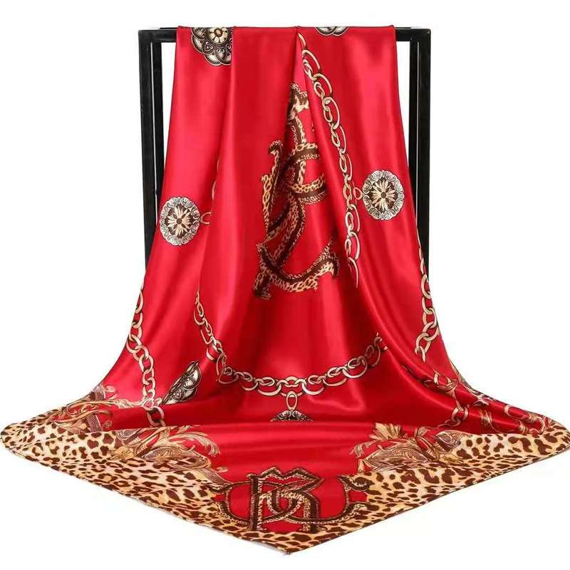 Red Leopard Print Chain Pattern Elegant 90x90cm Satin Silk Scarf for Women