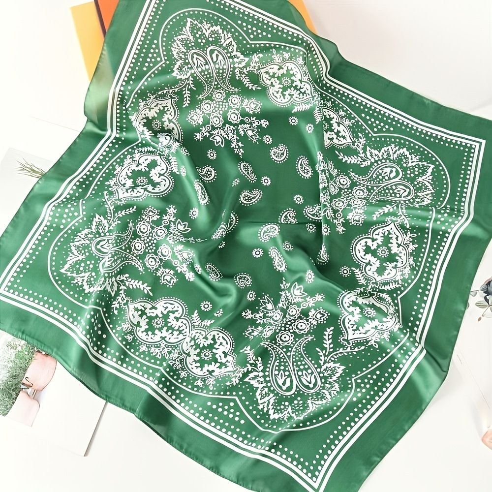 Green and white Women's 70cm Square Scarf - Bohemian Paisley & Vintage Print