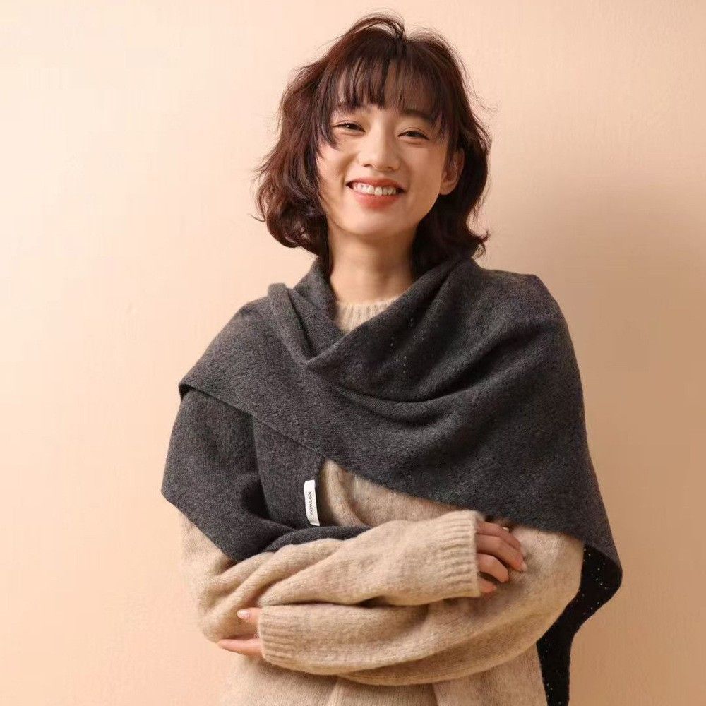 Black Women's Wool Blend Triangle Shawl - 70x180cm Knitted Winter Wrap - Warm view 2