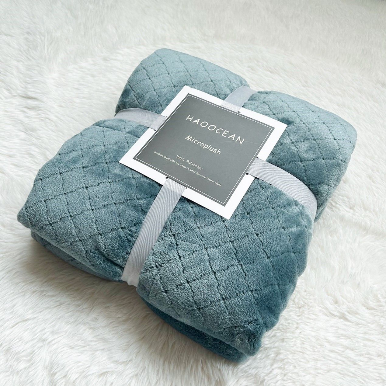 Green 130*150cm Flannel Fleece Blanket - Quilted Diamond Pattern