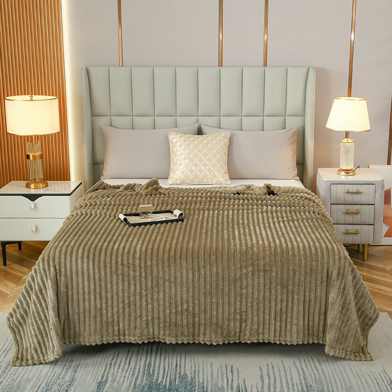 200*230cm Light Coffee Solid Colour Flannel Throw Blanket - Thick Double-Sided
