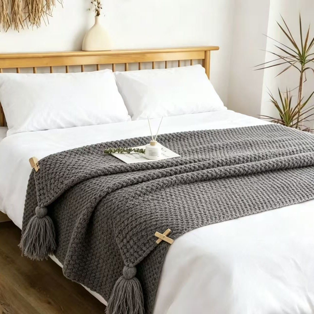 Grey 1130*170cm Nordic Style Tassel Knit Throw Blanket - Soft Polyester Sofa