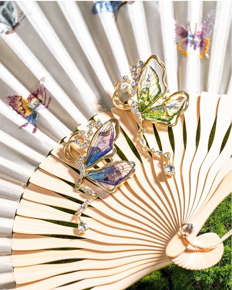 Purple Butterfly Brooch - Green Enamel Crystal Tassel Pin - Elegant Alloy view 10