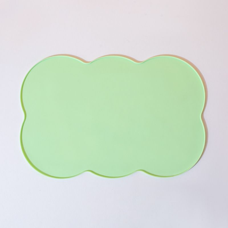 3-Piece Green Silicone Placemat Set Cloud Shape Non-Slip Heat Resistant Kids