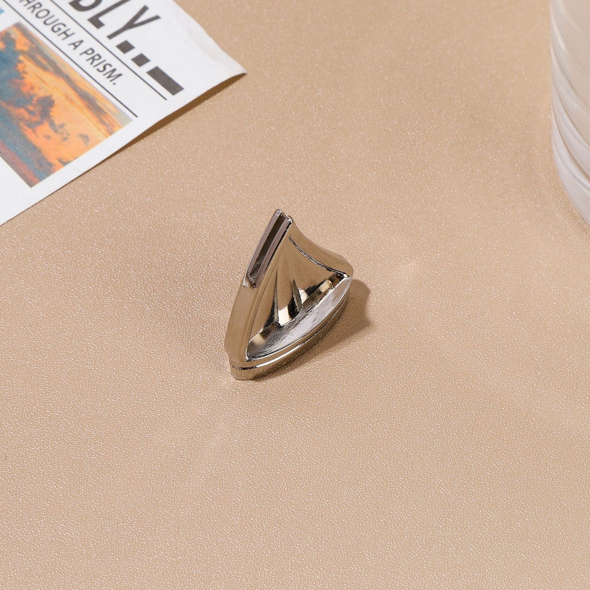 10-Pack Silver Plated Alloy Place Card Holders with Sailboat Designs view 3