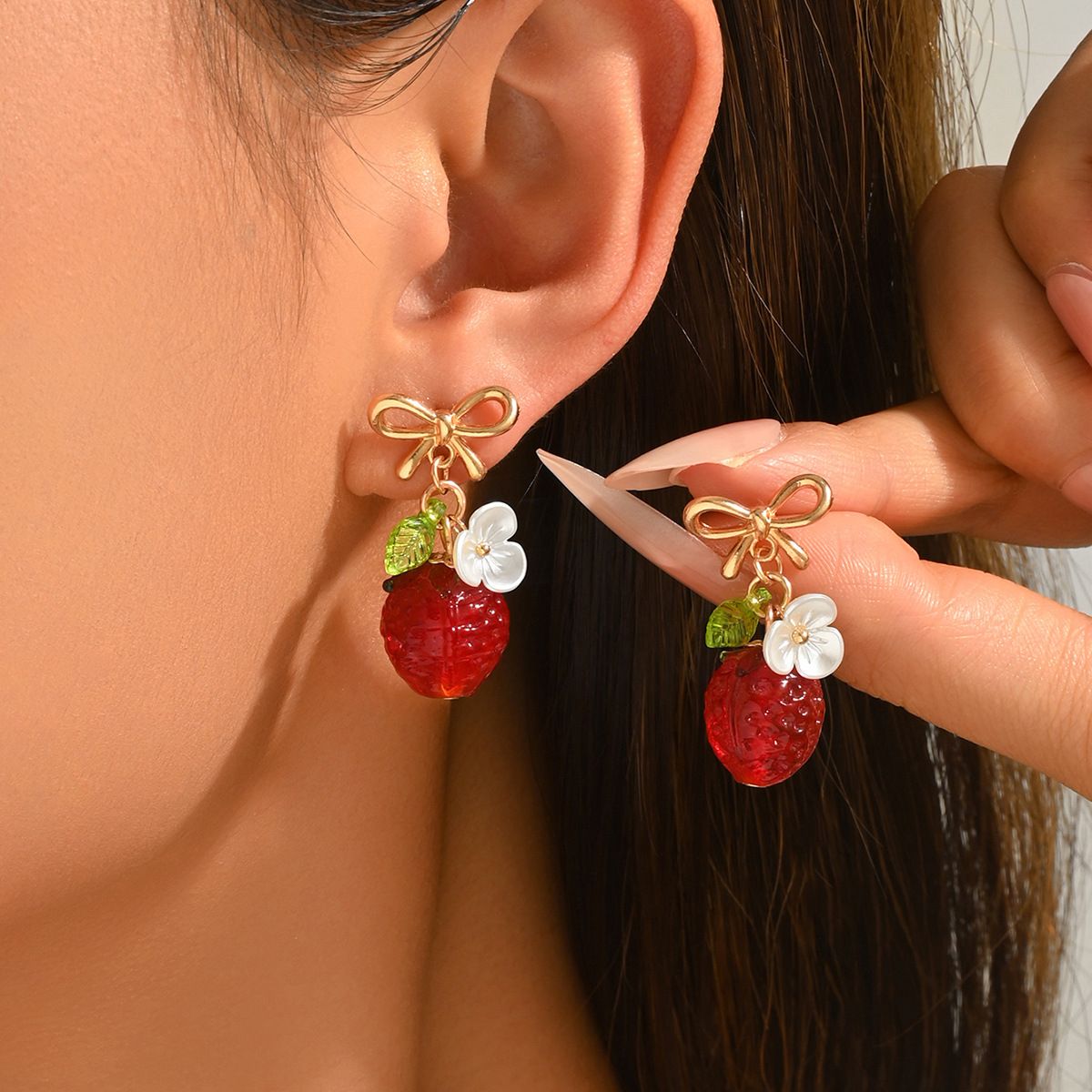 Cute Crystal Strawberry Pendant Jewelry Set for Women with Flower Berries view 3