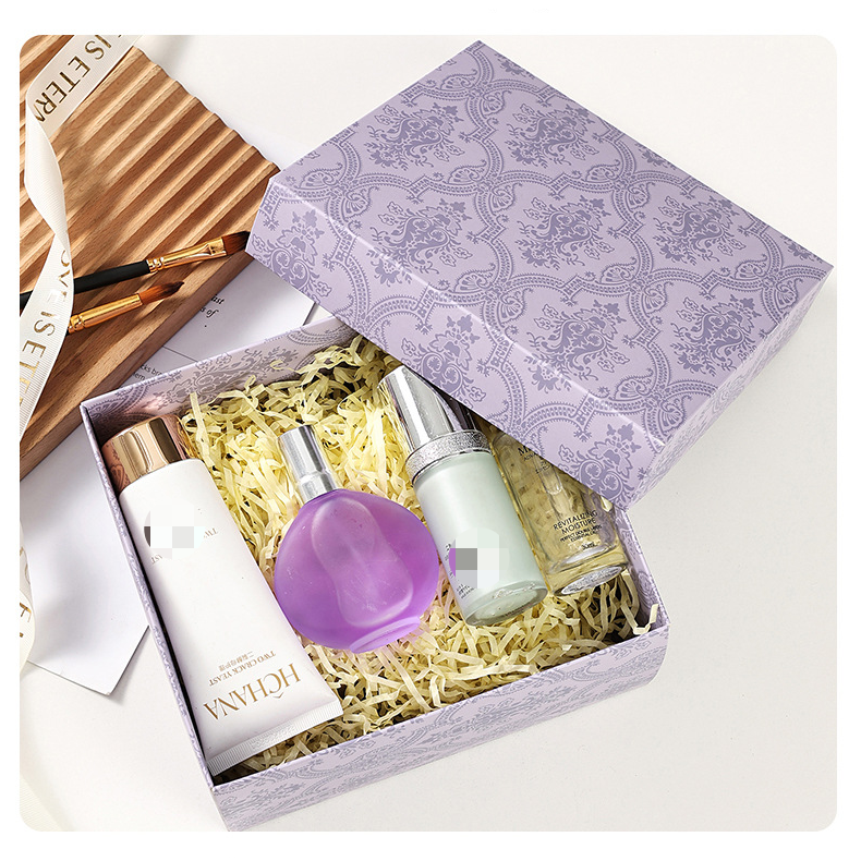 3 piece small size Green Gift Box Set with Gift Bag & Raffia Fill - Premium view 7