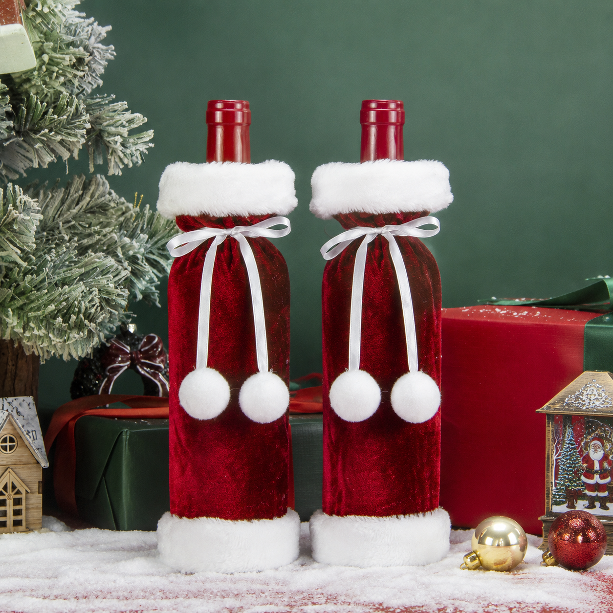 2 Pack Red Christmas Velvet Wine Bottle Covers with Faux Fur Trim Reusable view 4