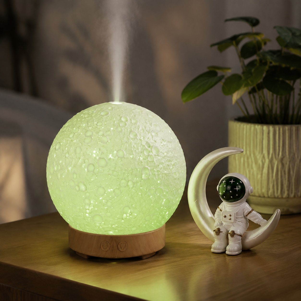 Moonlight Dreams Moon Lamp Humidifier Night Light USB Aroma Diffuser with view 4