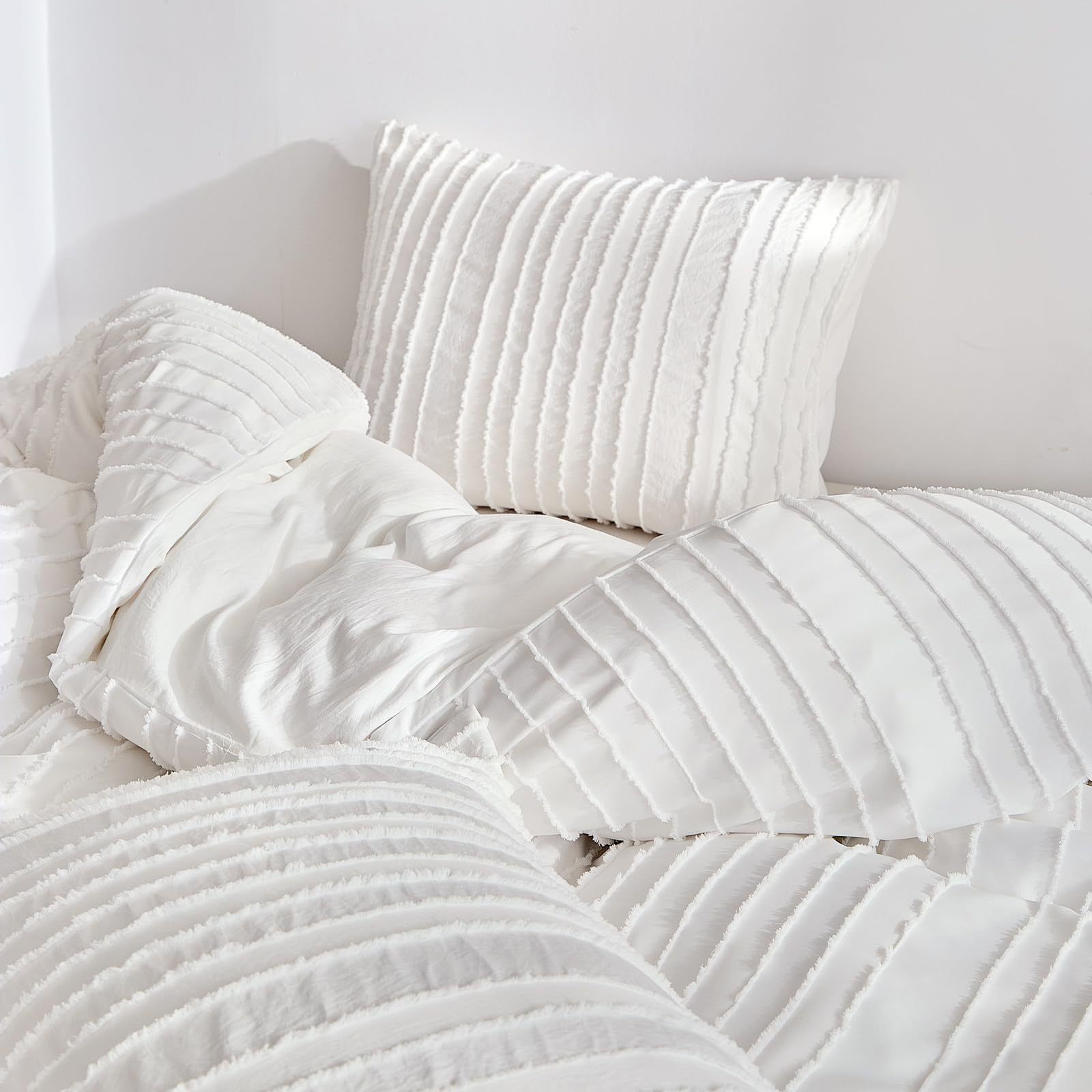 White Tufted Stripe Bedding Set - 3 Piece Quilt Cover and Pillowcase Set -(King) view 6