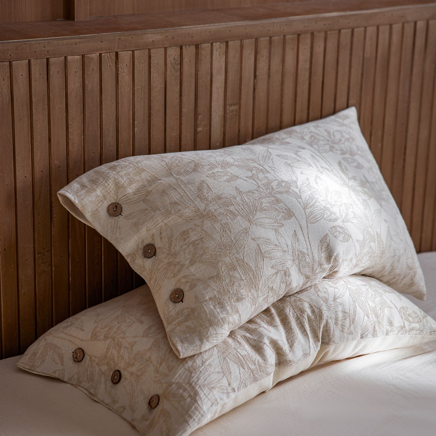 Linen Pillowcase Set (Style 1) - Button Closure Pillow Covers 48x74cm for Home