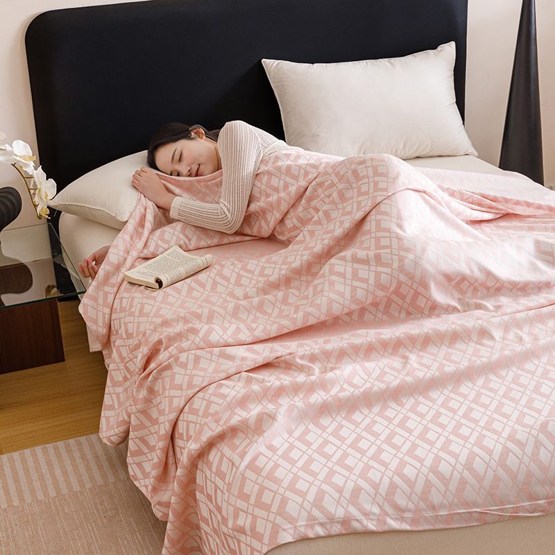 Pink Diamond Pattern Bamboo Fiber Summer Cooling Blanket 150×200cm for Bed view 4