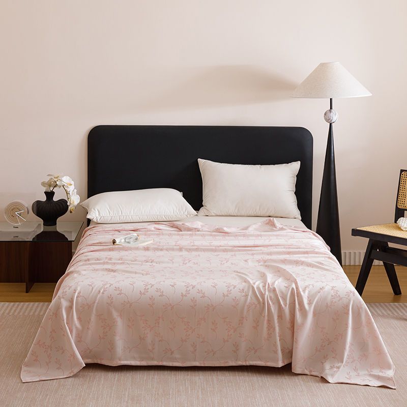Pink Diamond Pattern Bamboo Fiber Summer Cooling Blanket 200×230cm for Bed