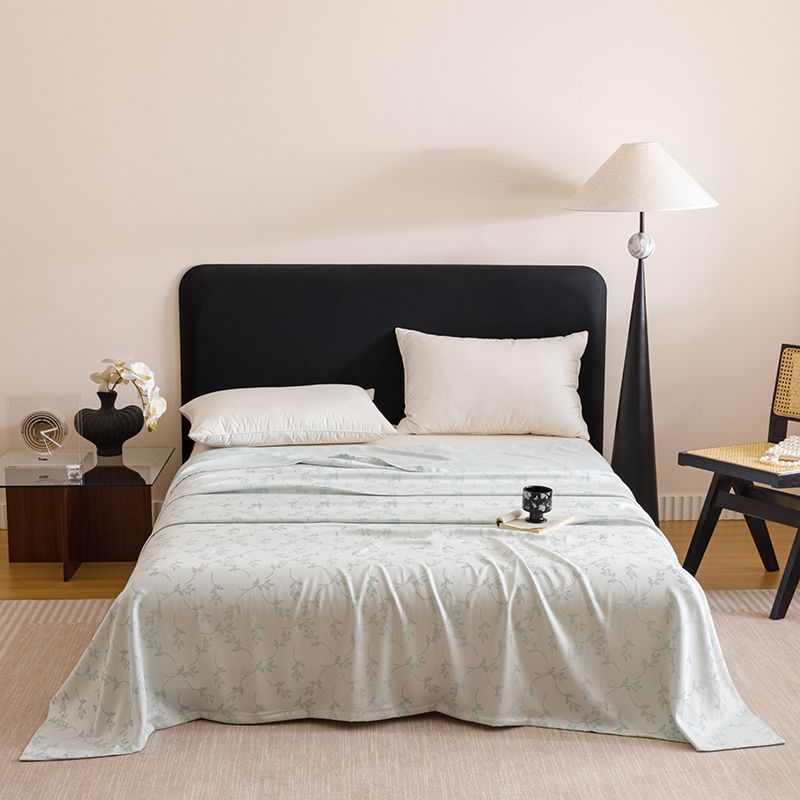Blue Bamboo Fibre Summer Blanket - Vine Pattern Cooling Throw Blanket
